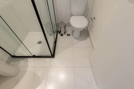 Banheiro de apartamento à venda com 1 quarto, 26m² em República, São Paulo