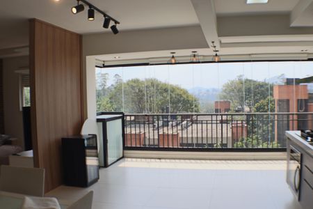 Sala de apartamento à venda com 2 quartos, 90m² em Alphaville Empresarial, Barueri