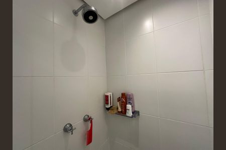 Apartamento à venda com 90m², 2 quartos e 2 vagasBanheiro da Suíte