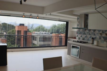 Apartamento à venda com 90m², 2 quartos e 2 vagasSala