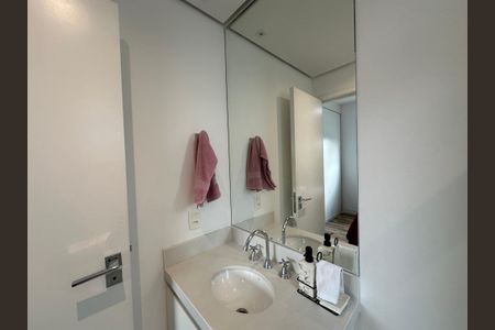 Apartamento à venda com 90m², 2 quartos e 2 vagasBanheiro Social