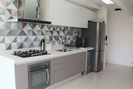 Apartamento à venda com 90m², 2 quartos e 2 vagasCozinha