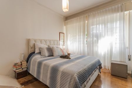 Quarto 1 de apartamento à venda com 4 quartos, 209m² em Bom Fim, Porto Alegre