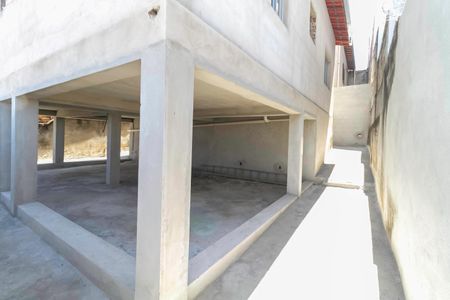 Casa para alugar com 120m², 2 quartos e sem vaga Casa para alugar com 120m², 2 quartos e sem vagaQuintal