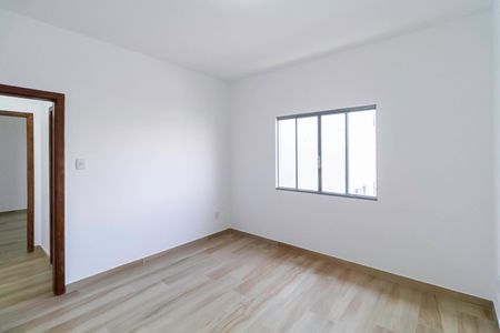 Quarto 2 de casa para alugar com 2 quartos, 120m² em São João Batista, Belo Horizonte