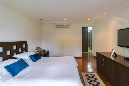 Apartamento à venda com 194m², 3 quartos e 3 vagasSuíte 1