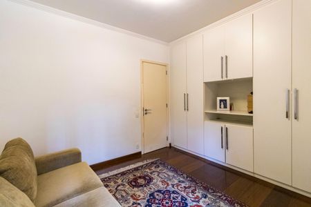 Apartamento à venda com 194m², 3 quartos e 3 vagasSuíte 2