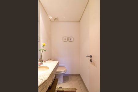 Apartamento à venda com 194m², 3 quartos e 3 vagasLavabo