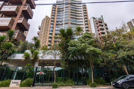Apartamento à venda com 194m², 3 quartos e 3 vagasFachada 