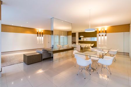 Apartamento à venda com 194m², 3 quartos e 3 vagasÁrea comum