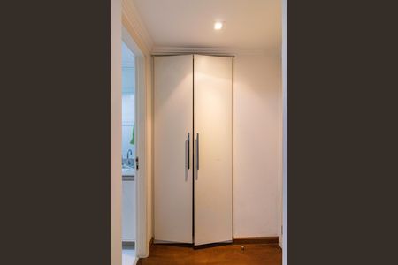 Apartamento à venda com 194m², 3 quartos e 3 vagasSuíte 3