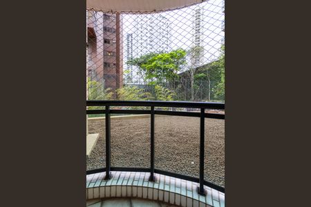 Apartamento à venda com 194m², 3 quartos e 3 vagasVaranda Suíte 2