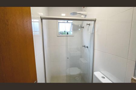 Casa para alugar com 130m², 3 quartos e 2 vagas Casa para alugar com 130m², 3 quartos e 2 vagasBanheiro da Suíte 2