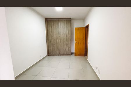 Casa para alugar com 130m², 3 quartos e 2 vagas Casa para alugar com 130m², 3 quartos e 2 vagasSuíte 3