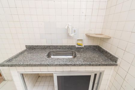 Casa para alugar com 80m², 2 quartos e 2 vagasCozinha