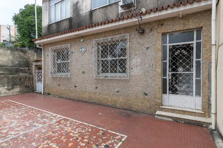 Casa para alugar com 80m², 2 quartos e 2 vagasQuintal