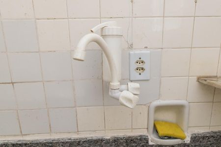 Casa para alugar com 80m², 2 quartos e 2 vagasCozinha - Torneira