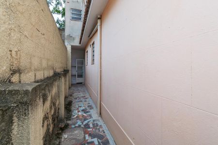 Casa para alugar com 80m², 2 quartos e 2 vagasQuintal