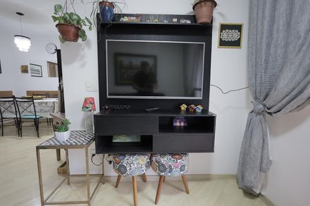 Sala de apartamento à venda com 3 quartos, 86m² em Vila Eldizia, Santo André