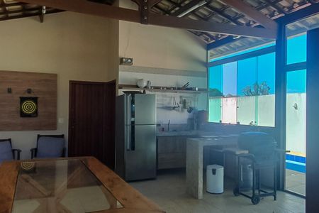 Casa à venda com 287m², 4 quartos e 3 vagas Casa à venda com 287m², 4 quartos e 3 vagasÁrea comum