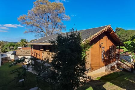 Casa à venda com 287m², 4 quartos e 3 vagas Casa à venda com 287m², 4 quartos e 3 vagasÁrea comum