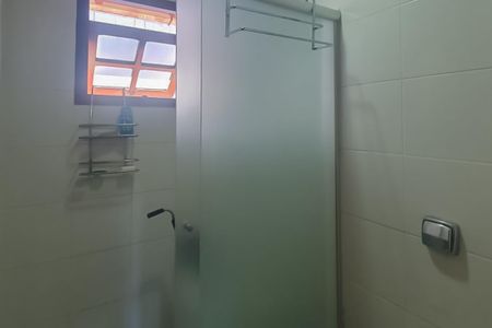 Casa à venda com 287m², 4 quartos e 3 vagas Casa à venda com 287m², 4 quartos e 3 vagasBanheiro Social