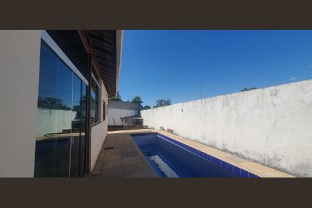 Casa à venda com 287m², 4 quartos e 3 vagas