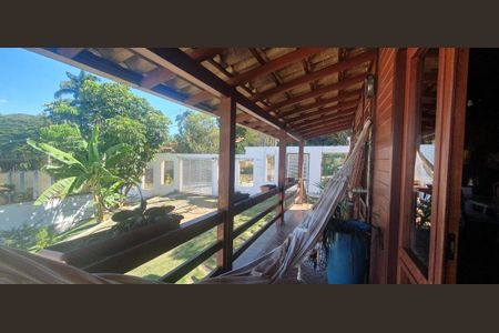 Casa à venda com 287m², 4 quartos e 3 vagas