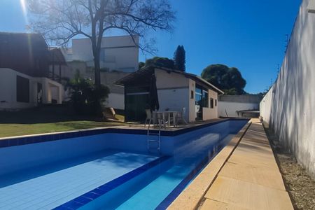 Casa à venda com 287m², 4 quartos e 3 vagas Casa à venda com 287m², 4 quartos e 3 vagasÁrea comum