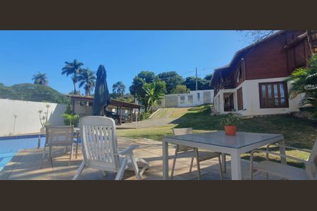 Casa à venda com 287m², 4 quartos e 3 vagas