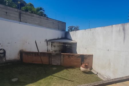 Casa à venda com 287m², 4 quartos e 3 vagas Casa à venda com 287m², 4 quartos e 3 vagasÁrea comum