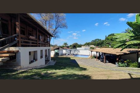 Casa à venda com 287m², 4 quartos e 3 vagas