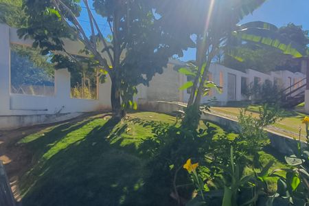 Casa à venda com 287m², 4 quartos e 3 vagas Casa à venda com 287m², 4 quartos e 3 vagasÁrea comum