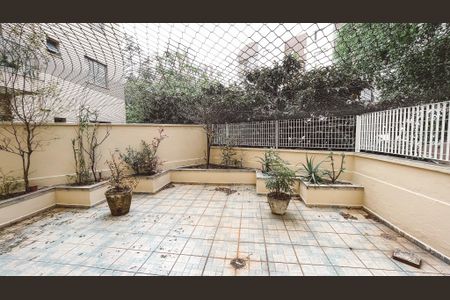 Apartamento à venda com 180m², 3 quartos e 2 vagas Apartamento à venda com 180m², 3 quartos e 2 vagasVaranda da Suíte