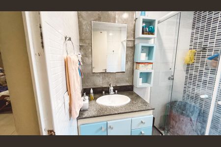 Apartamento à venda com 180m², 3 quartos e 2 vagas Apartamento à venda com 180m², 3 quartos e 2 vagasBanheiro