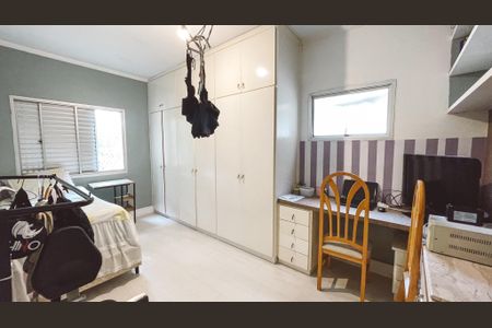 Apartamento à venda com 180m², 3 quartos e 2 vagas Apartamento à venda com 180m², 3 quartos e 2 vagasQuarto 1