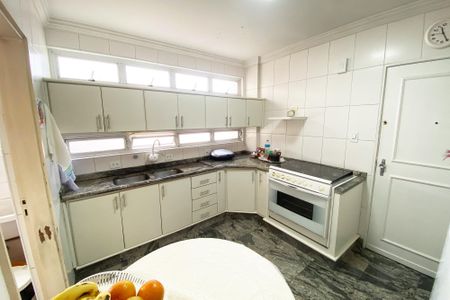 Apartamento à venda com 110m², 3 quartos e 1 vagaCozinha