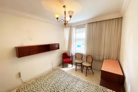 Apartamento à venda com 110m², 3 quartos e 1 vagaQuarto 2