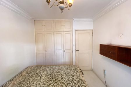 Apartamento à venda com 110m², 3 quartos e 1 vagaQuarto 2