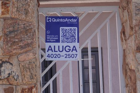 Casa para alugar com 196m², 4 quartos e 3 vagasPlaquinha