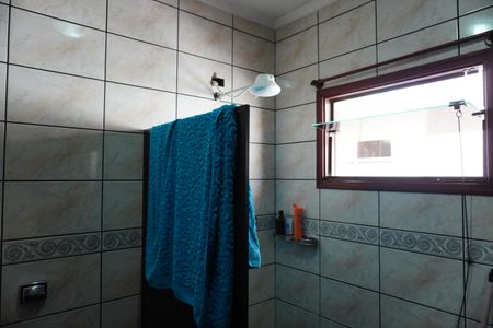 Casa para alugar com 196m², 4 quartos e 3 vagasBanheiro Social