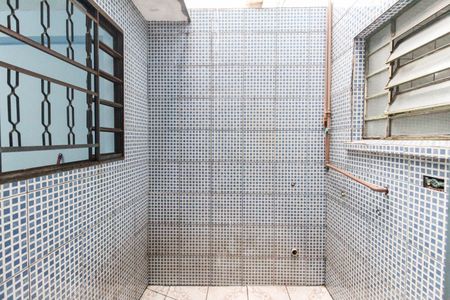 Casa de condomínio para alugar com 100m², 2 quartos e 1 vagaÁrea de Serviço