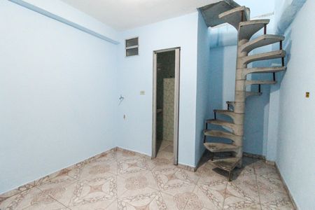 Casa de condomínio para alugar com 100m², 2 quartos e 1 vagaÁrea de Serviço