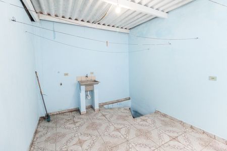 Casa de condomínio para alugar com 100m², 2 quartos e 1 vagaÁrea de Serviço