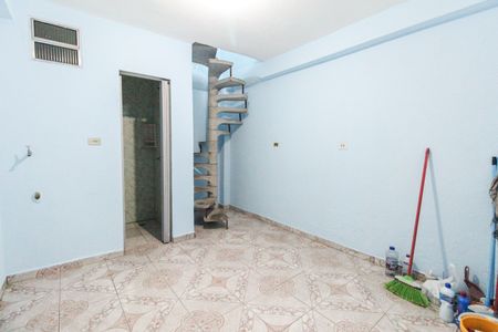 Casa de condomínio para alugar com 100m², 2 quartos e 1 vagaÁrea de Serviço