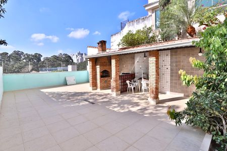 Casa para alugar com 229m², 3 quartos e 4 vagas Casa para alugar com 229m², 3 quartos e 4 vagasQuintal