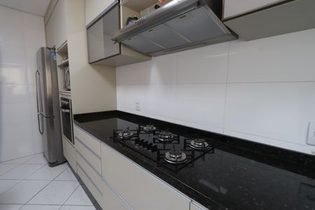 Casa para alugar com 120m², 2 quartos e 2 vagasCozinha