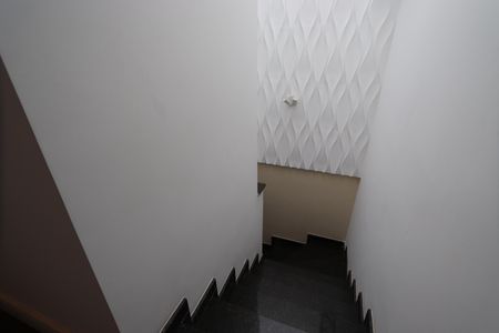 Casa para alugar com 120m², 2 quartos e 2 vagasCorredor