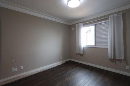 Casa para alugar com 120m², 2 quartos e 2 vagasQuarto 