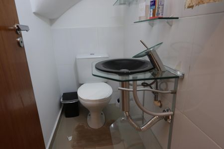 Lavabo de casa para alugar com 2 quartos, 120m² em Vila Rica, São Paulo